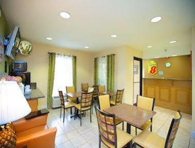 Super 8 By Wyndham Decatur/Dntn/Atlanta Area Hotel Екстериор снимка