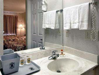 Super 8 By Wyndham Decatur/Dntn/Atlanta Area Hotel Стая снимка